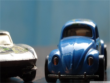 雅迪争议电动车下架真相，门店仍在出售，销量不佳，客服称车型正在优化